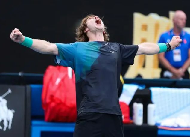 比赛伊始 比赛伊始